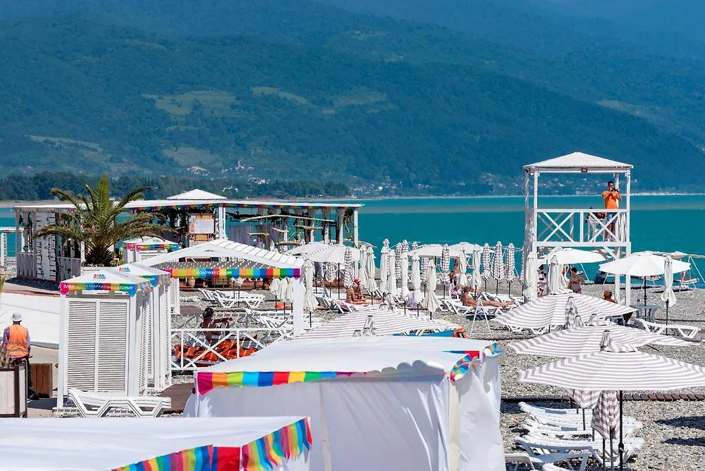 Barkhatnye Sezony Sportivny Kvartal Resort Veseloye